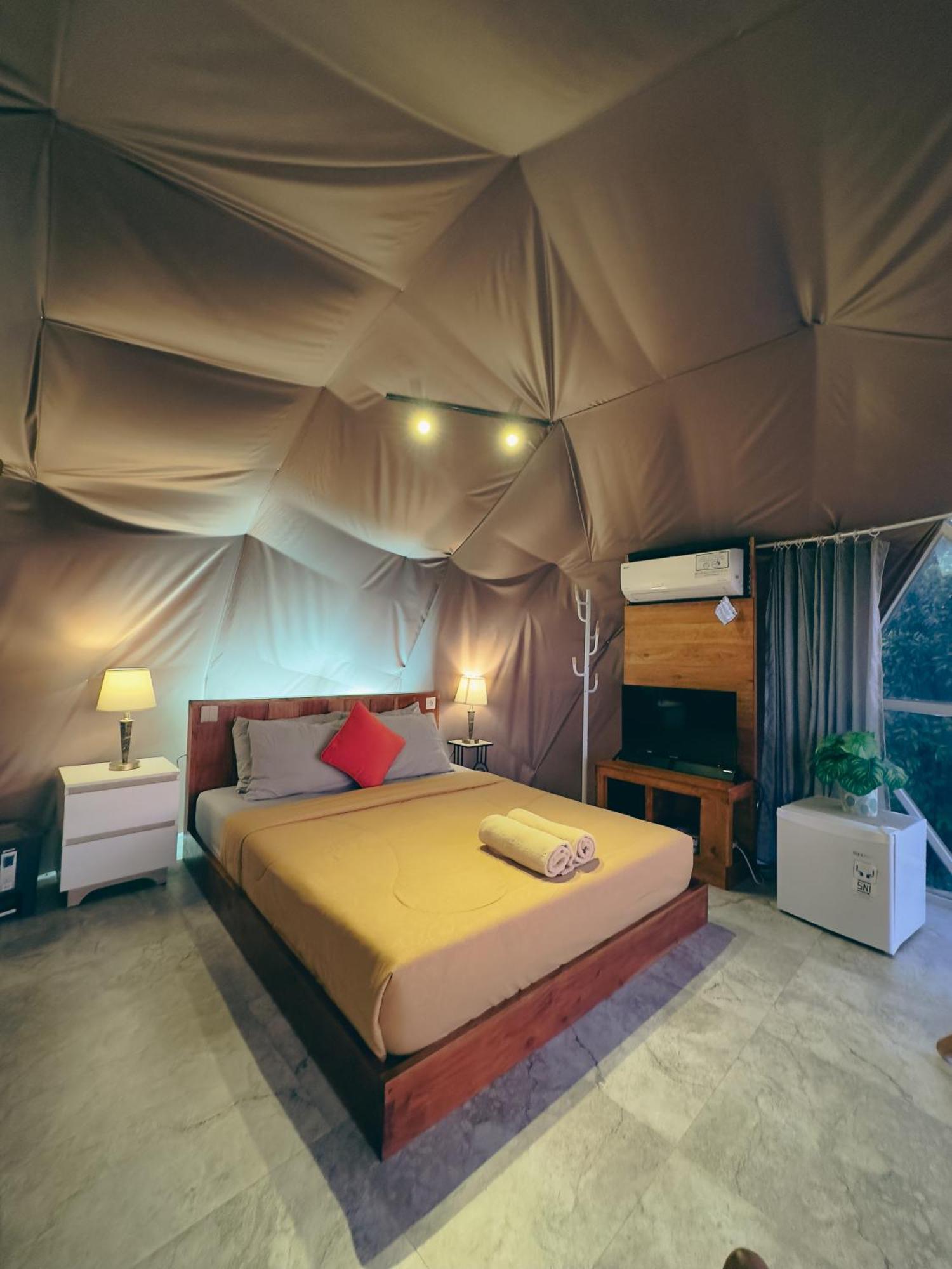 Moondock Luxury Camp 호텔 문덕 외부 사진